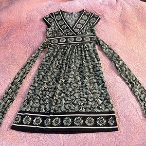 City Triangles summer dress size small.